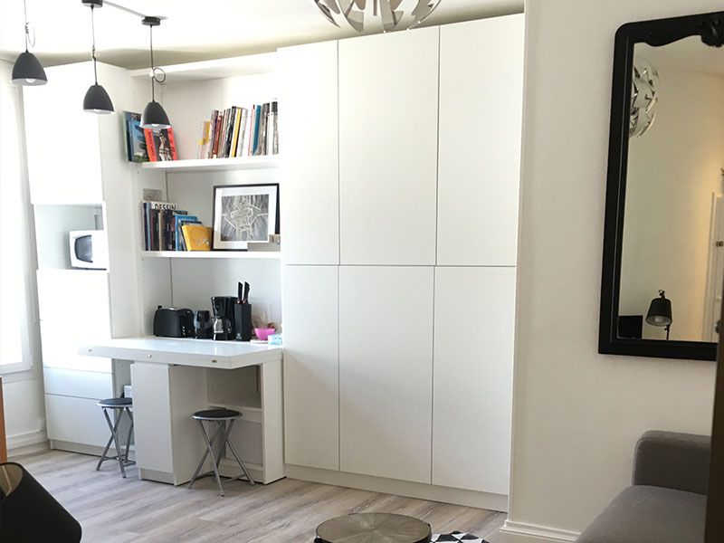 Mueble a medida bajo pendiente