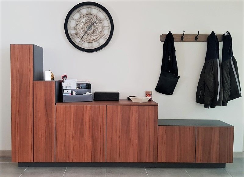 ¿Cómo organizar eficazmente su entrada con muebles a medida?