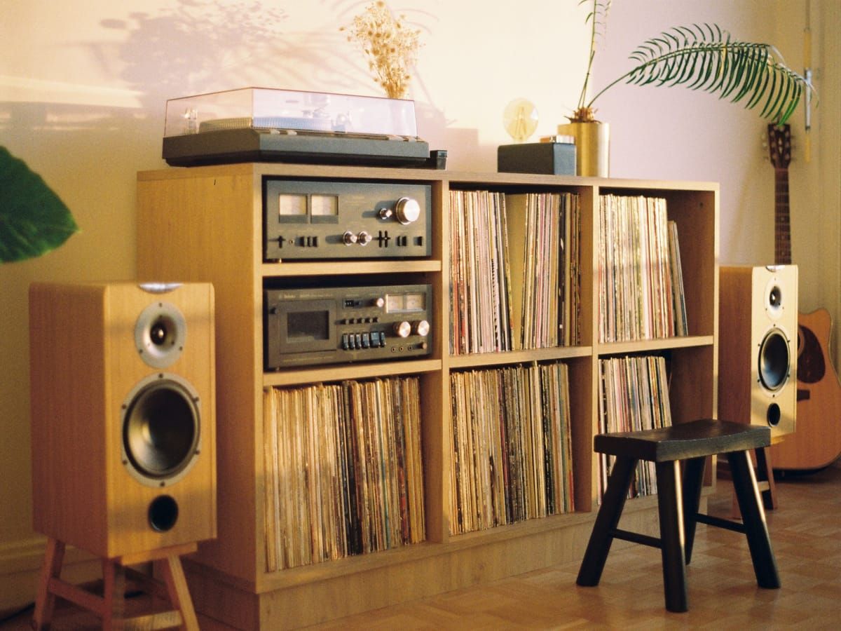 Meuble Sur Mesure Pour Vinyles Et Platine (10)