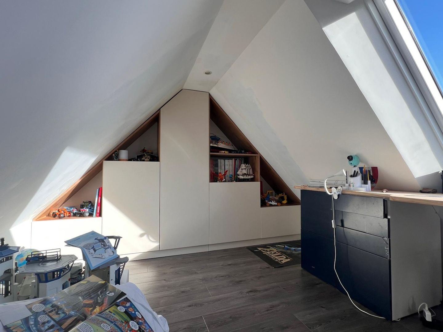 Meubles sous mansarde sur mesure pour pignon de maison