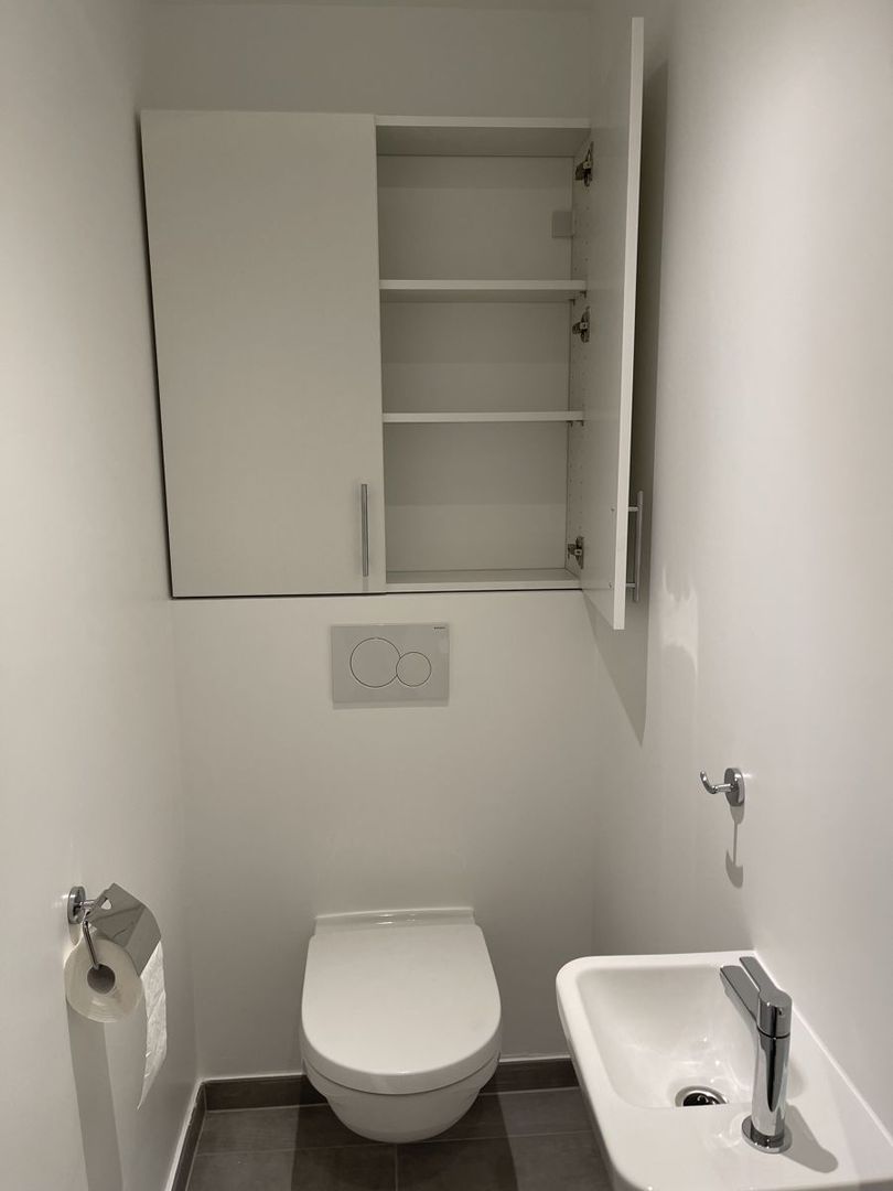 Placard de rangement toilette sur mesure