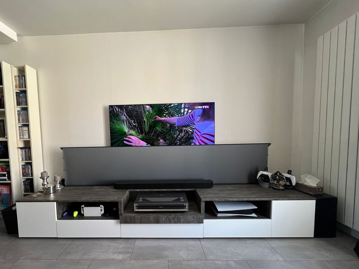 Meuble sur mesure pour vidéoprojecteur ultra courte focale - Vue 4