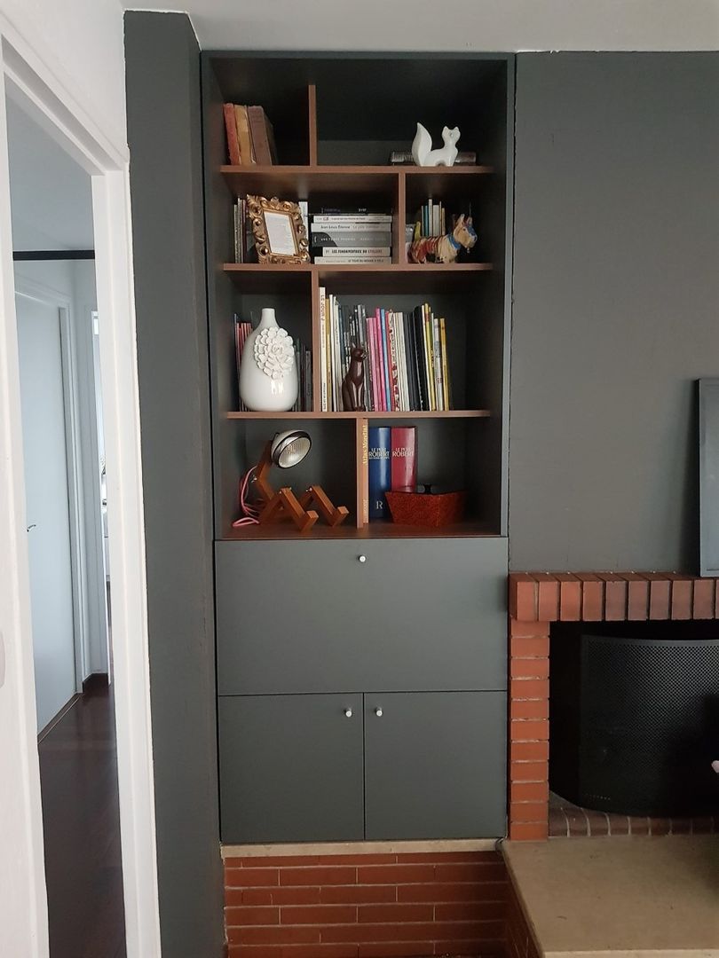 Bibliothèque encastrée couleur anthracite avec bureau - Vue 2