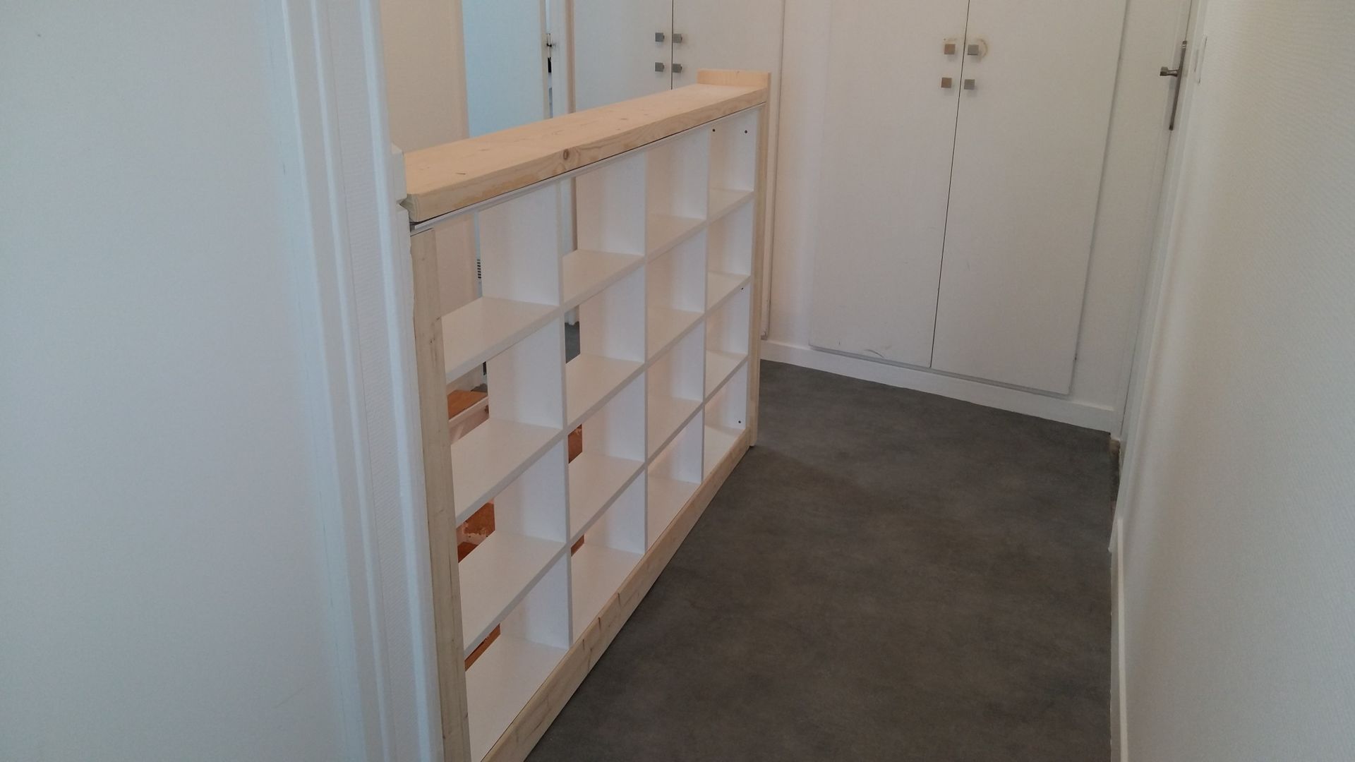 Meuble de séparation blanc sur-mesure