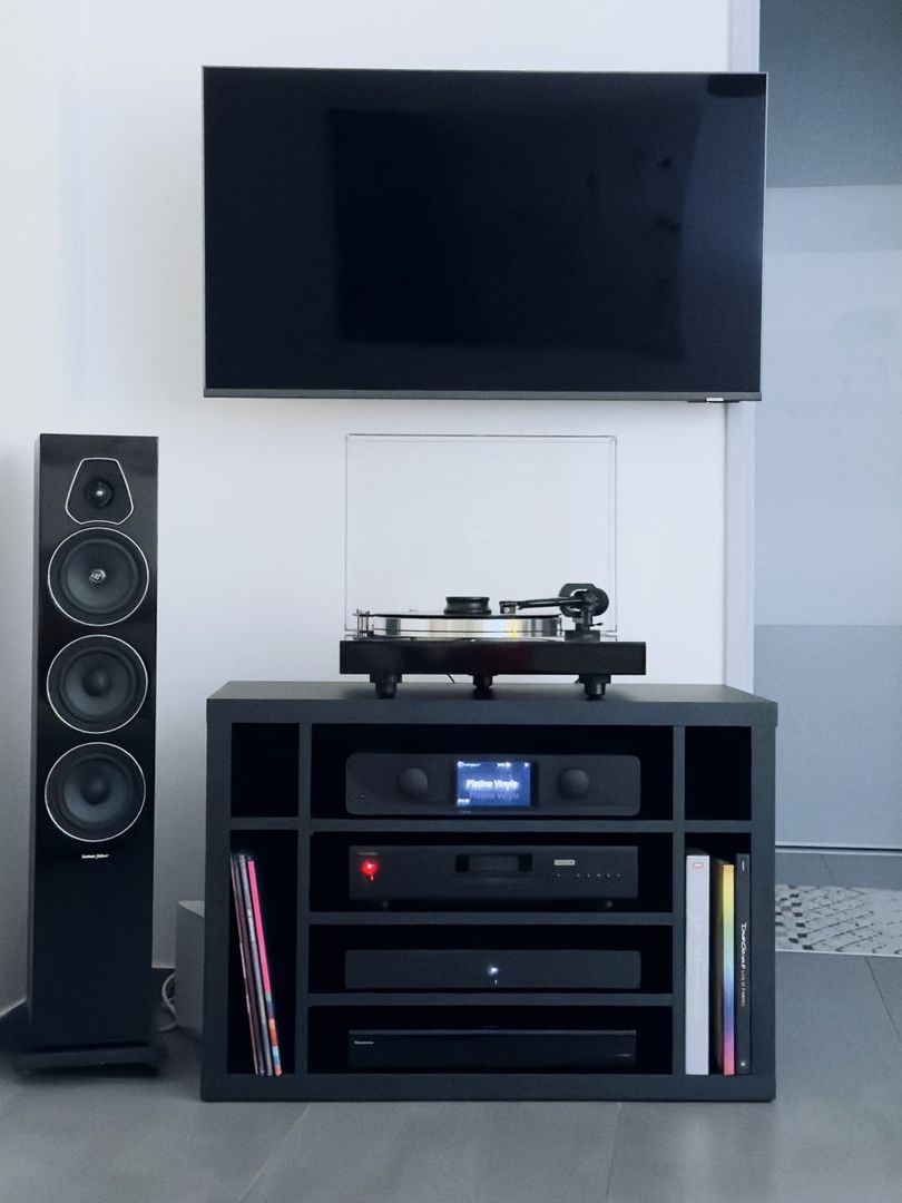 Meuble télé noir mat sur mesure