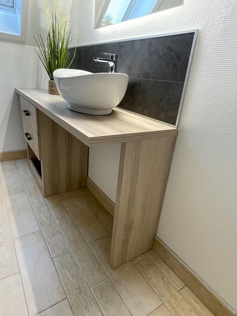 Meuble de salle de bain en bois sur mesure