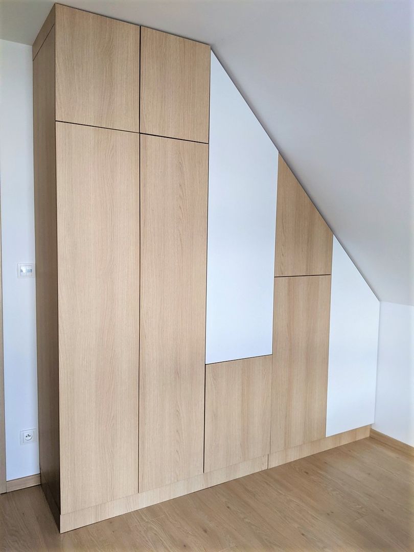 Dressing sous toit mansardé 