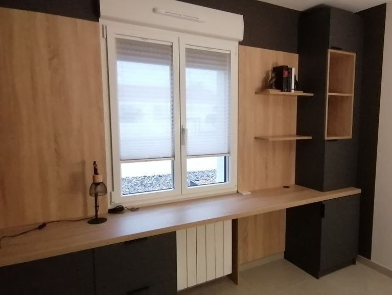 Plan de travail avec rangement sur mesure - Vue 1