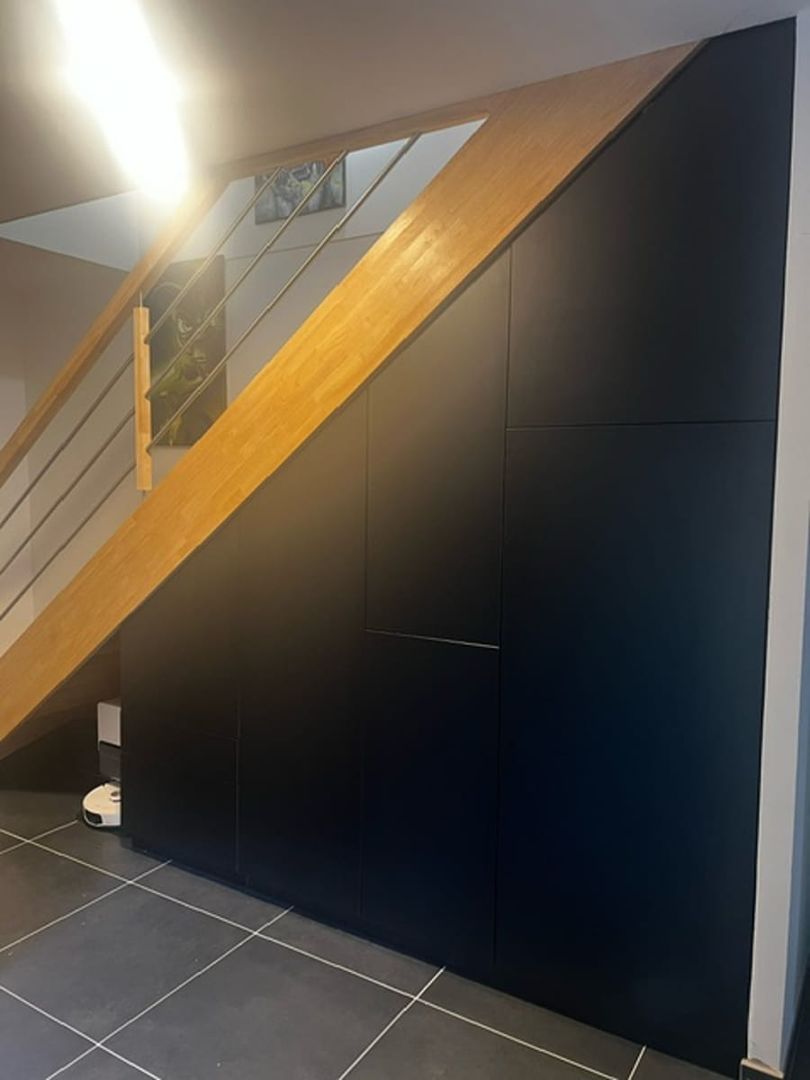 Meuble sous escalier
