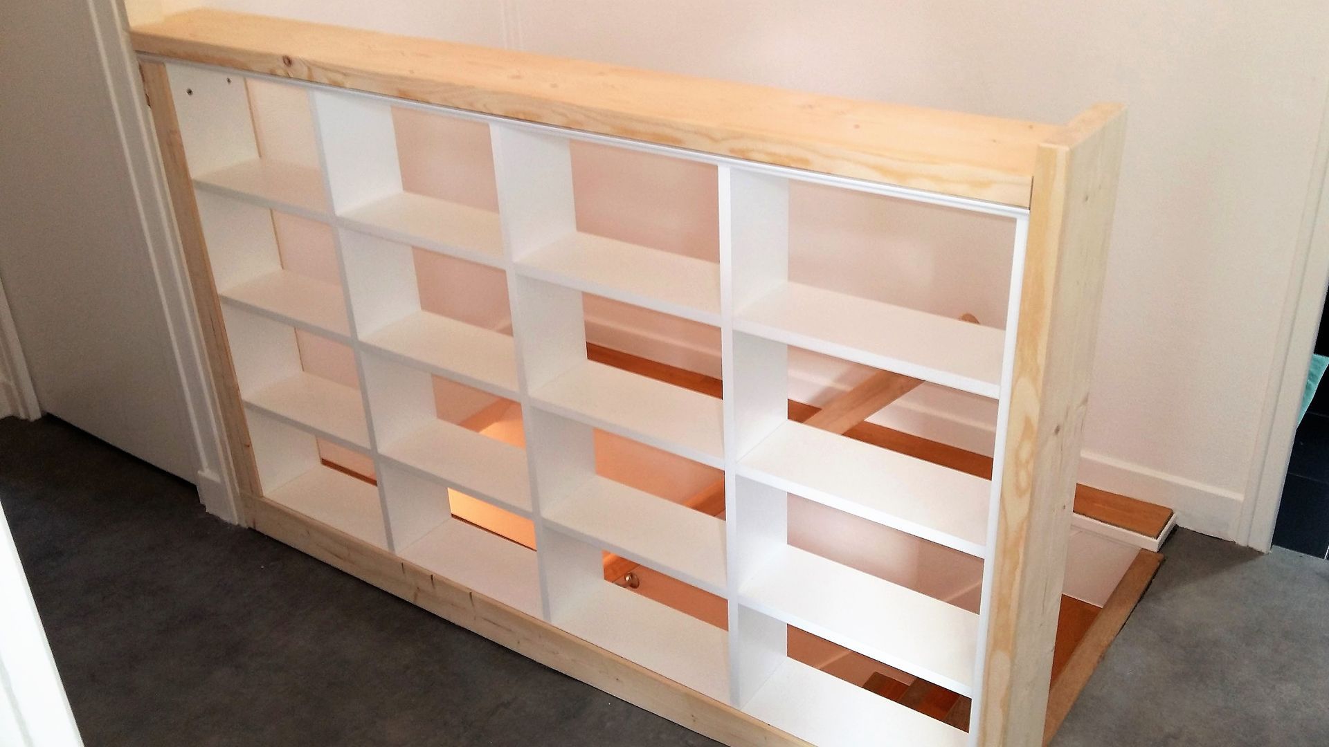 Meuble de séparation blanc sur-mesure - Vue 1