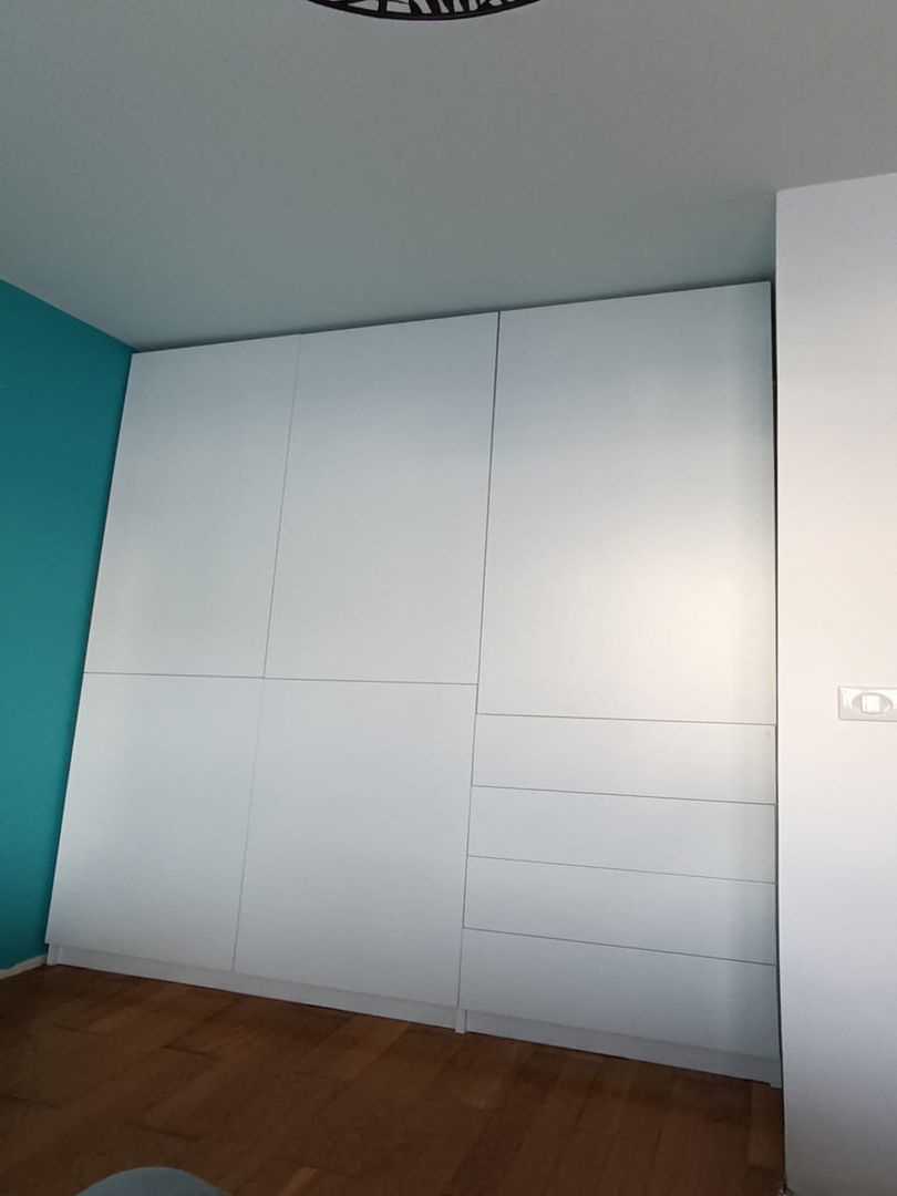 Dressing blanc avec portes et tiroirs  - Vue 2