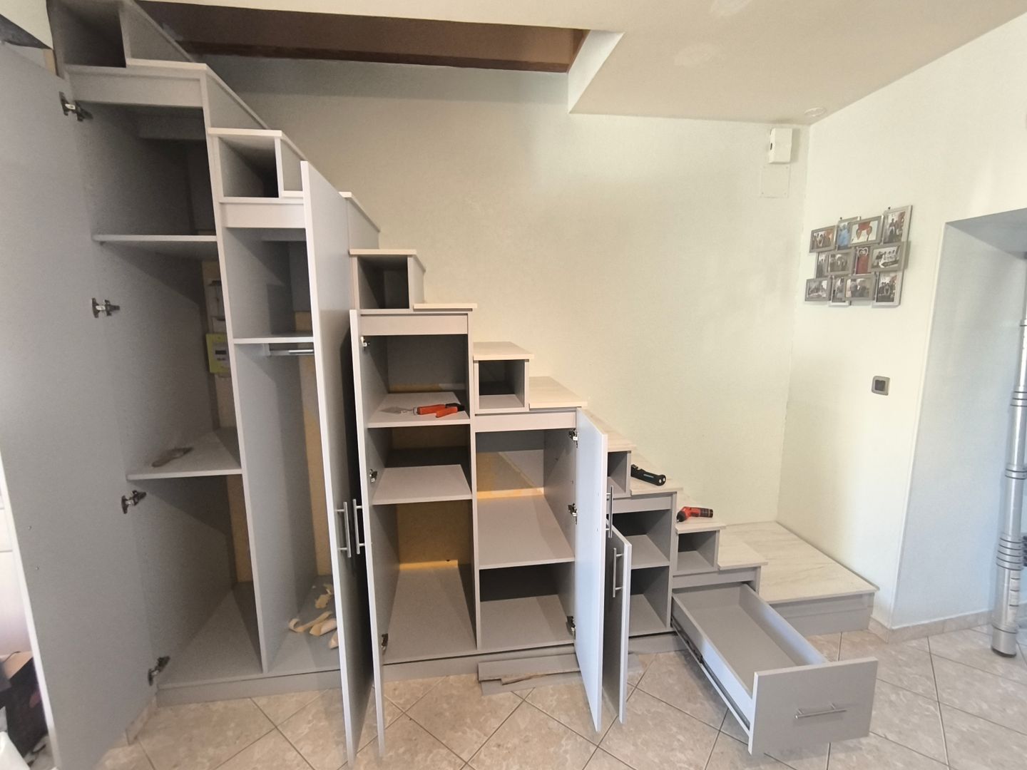 Meuble escalier sur mesure - Vue 1