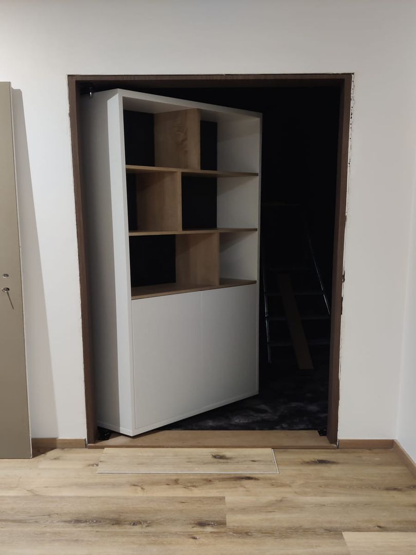 Meuble porte secrète  - Vue 1