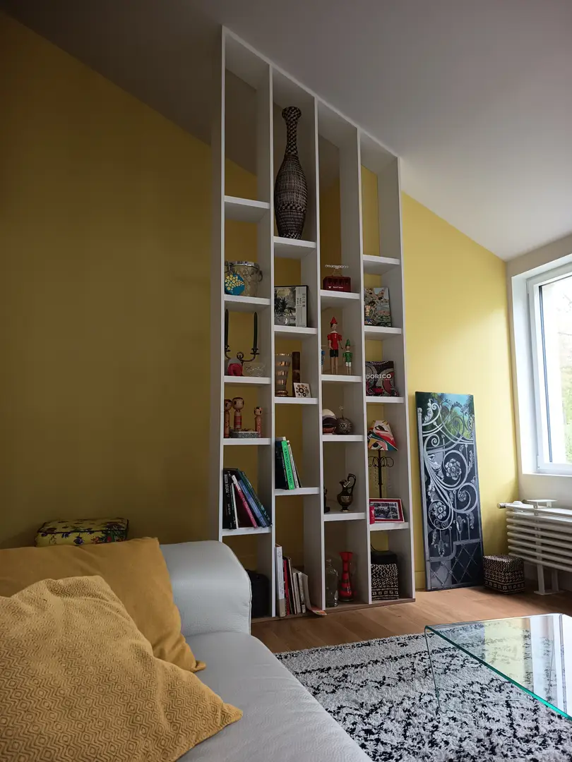 Sloping ceiling room divider screen - Vue 1