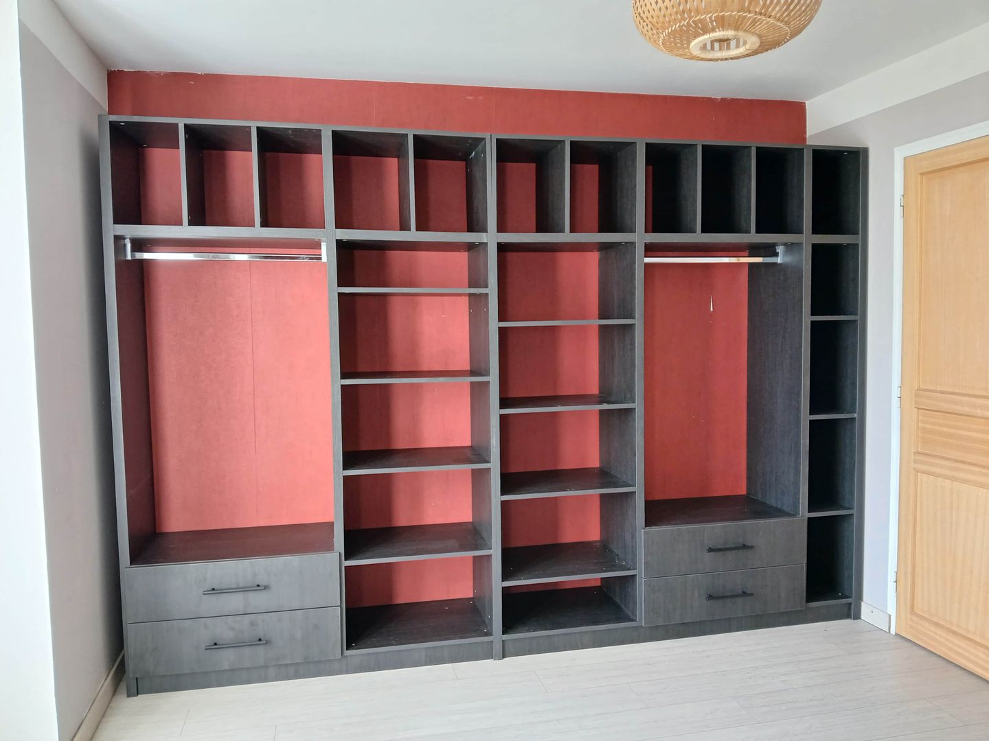 Dressing sur mesure bois foncé