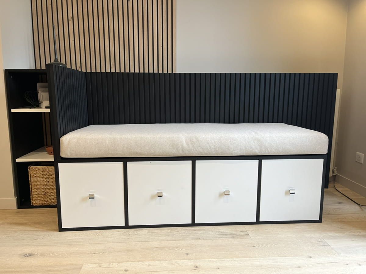 Meuble banquette avec tiroirs 