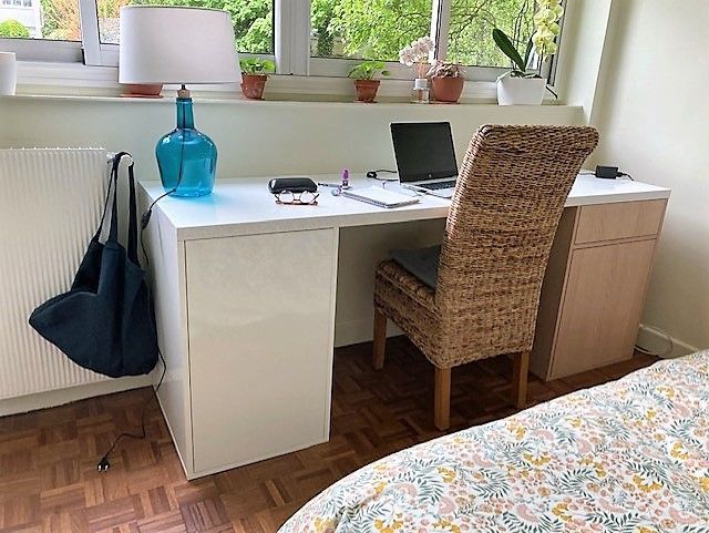 Bureau avec caissons de rangement modulable - Vue 1