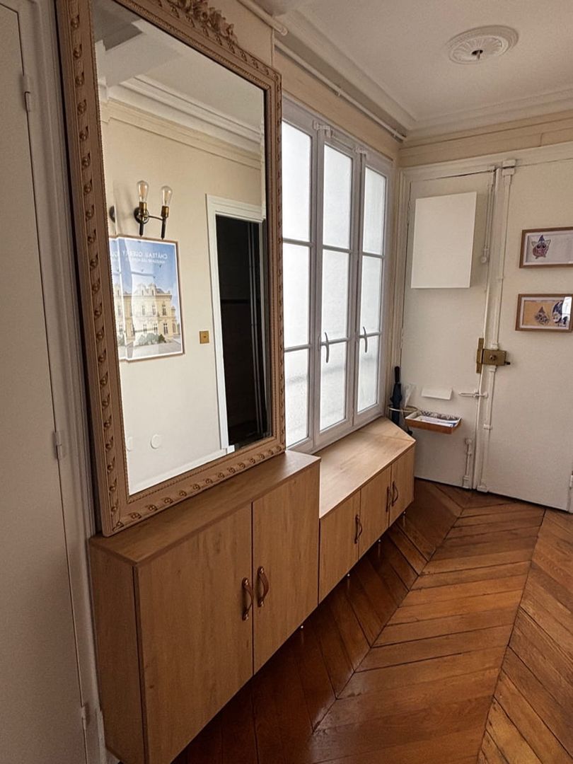 Meuble d'entrée à hauteur variable sur mesure