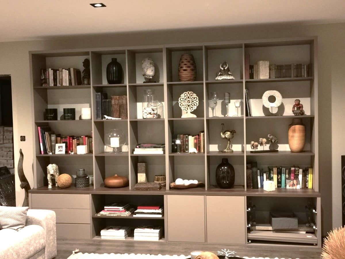 Grande bibliothèque sur mesure