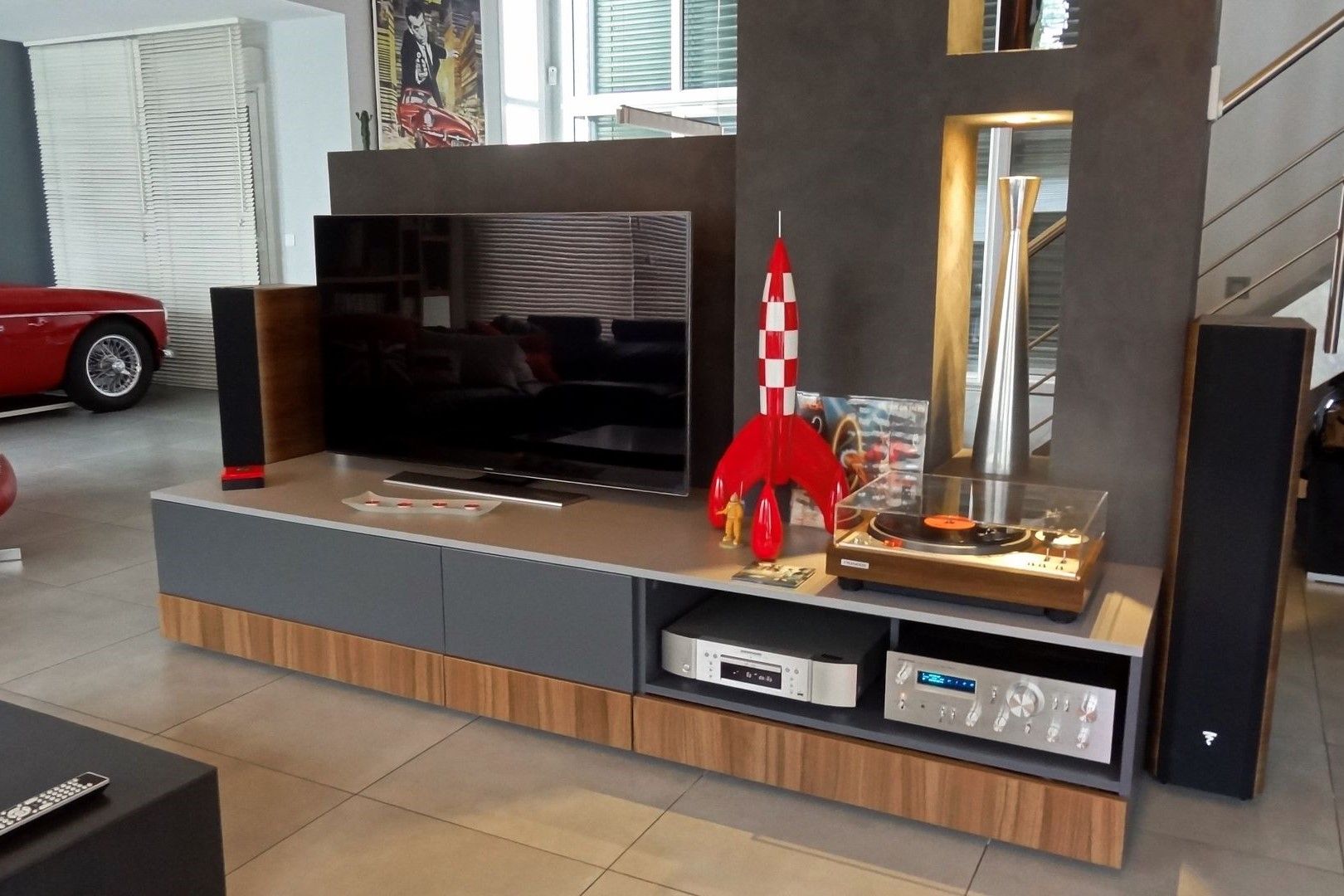 Individuell gefertigtes Lowboard im Industrial-Stil - Vue 1