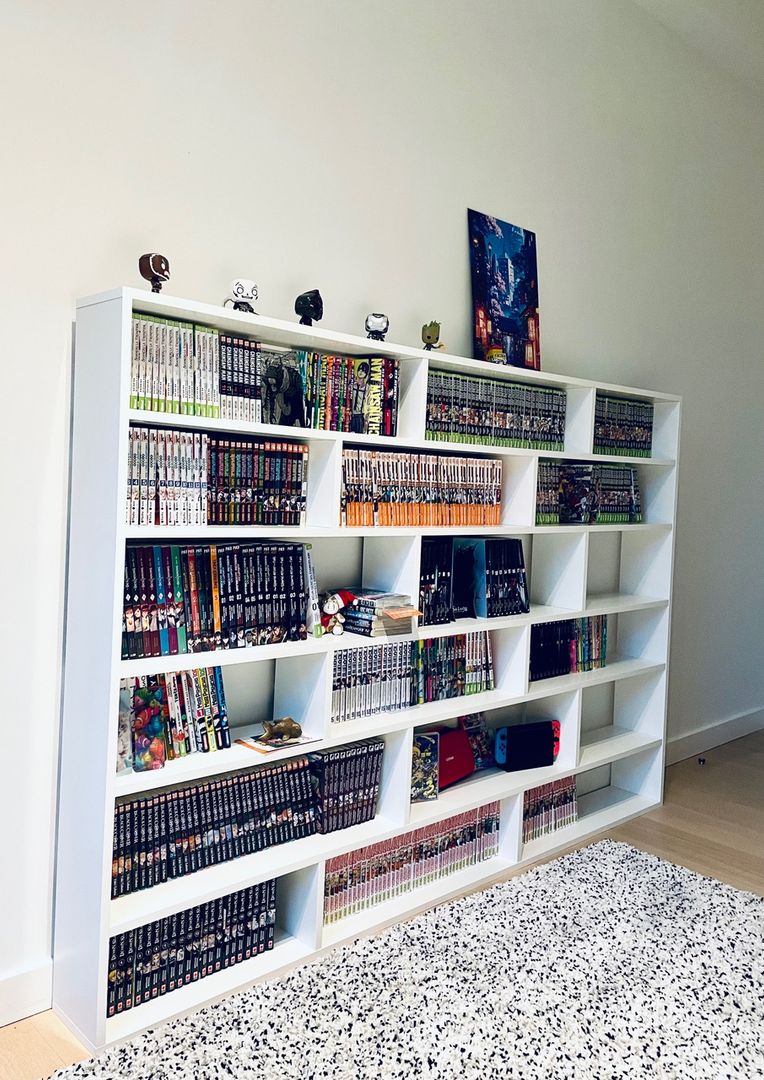 Bibliothèque sur mesure pour une collection de mangas - Vue 1