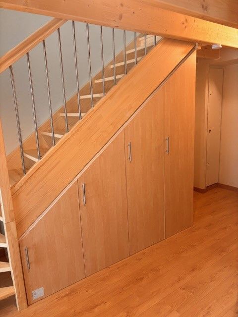 Meuble sous escalier sur mesure