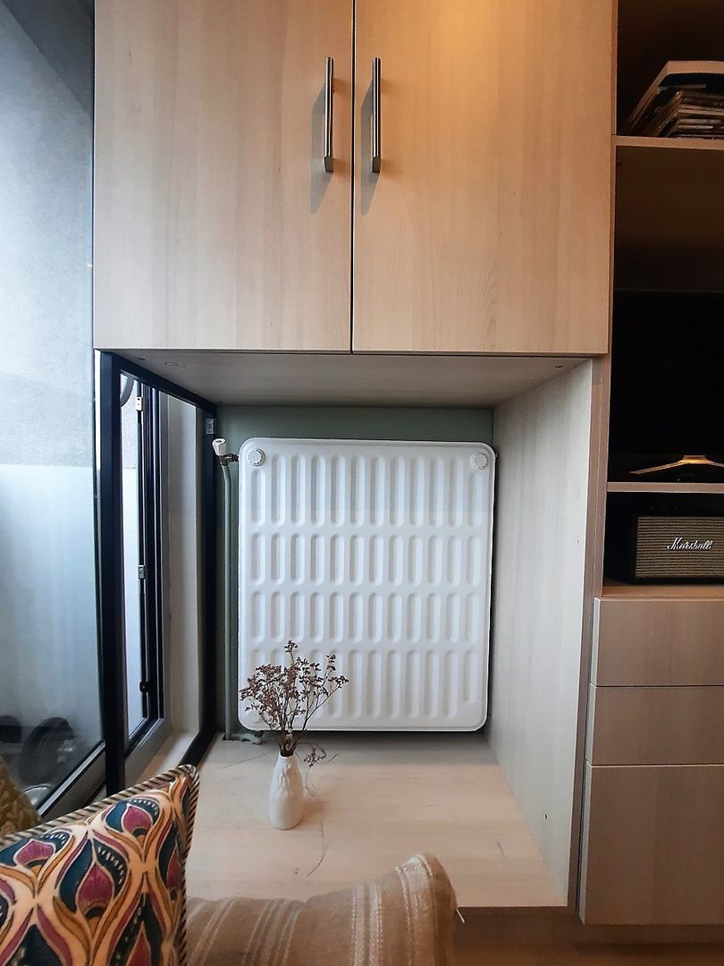 Meuble TV avec pied métallique  - Vue 2
