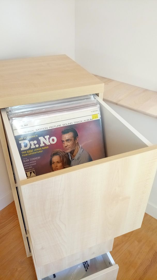 Caissons en bois avec tiroirs sur mesure - Vue 2