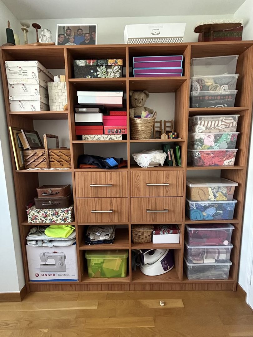 Meuble avec étagère 