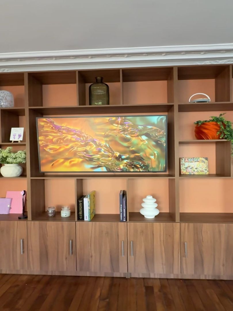 Meuble TV sur mesure avec bibliothèque