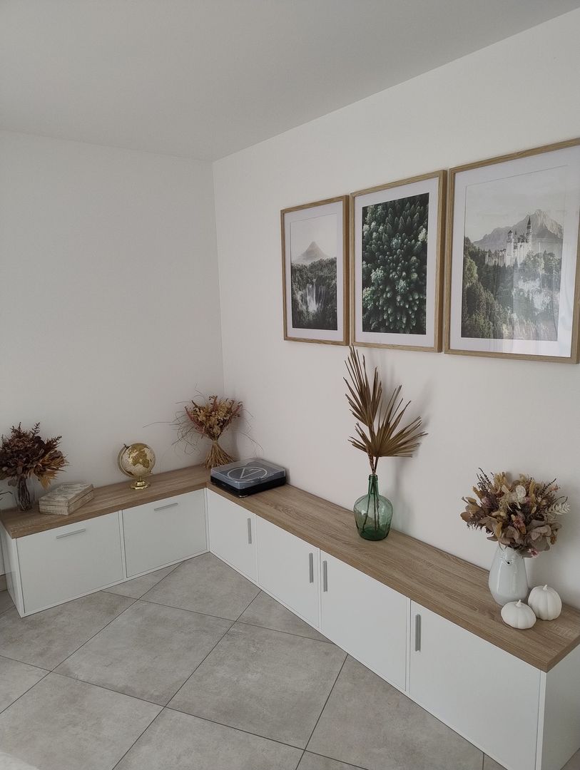Custom low corner unit