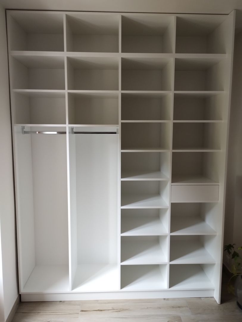 Dressing sur mesure avec portes coulissantes - Vue 3