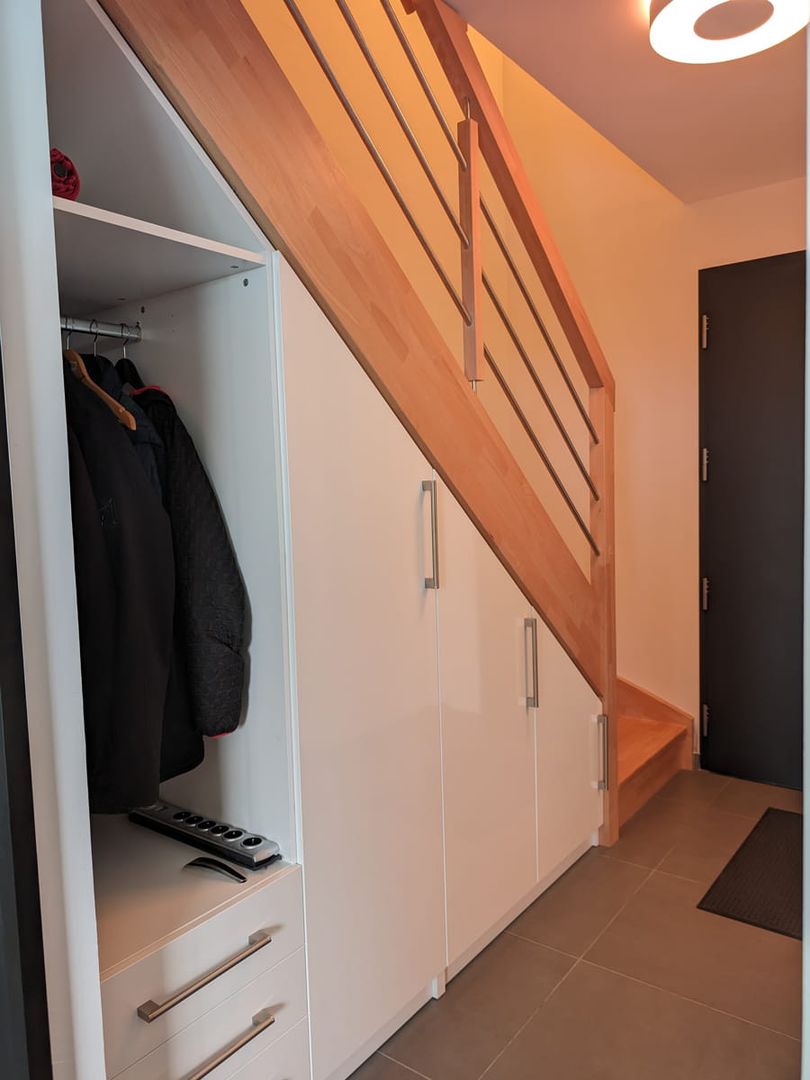 Meuble sous escalier - Vue 1