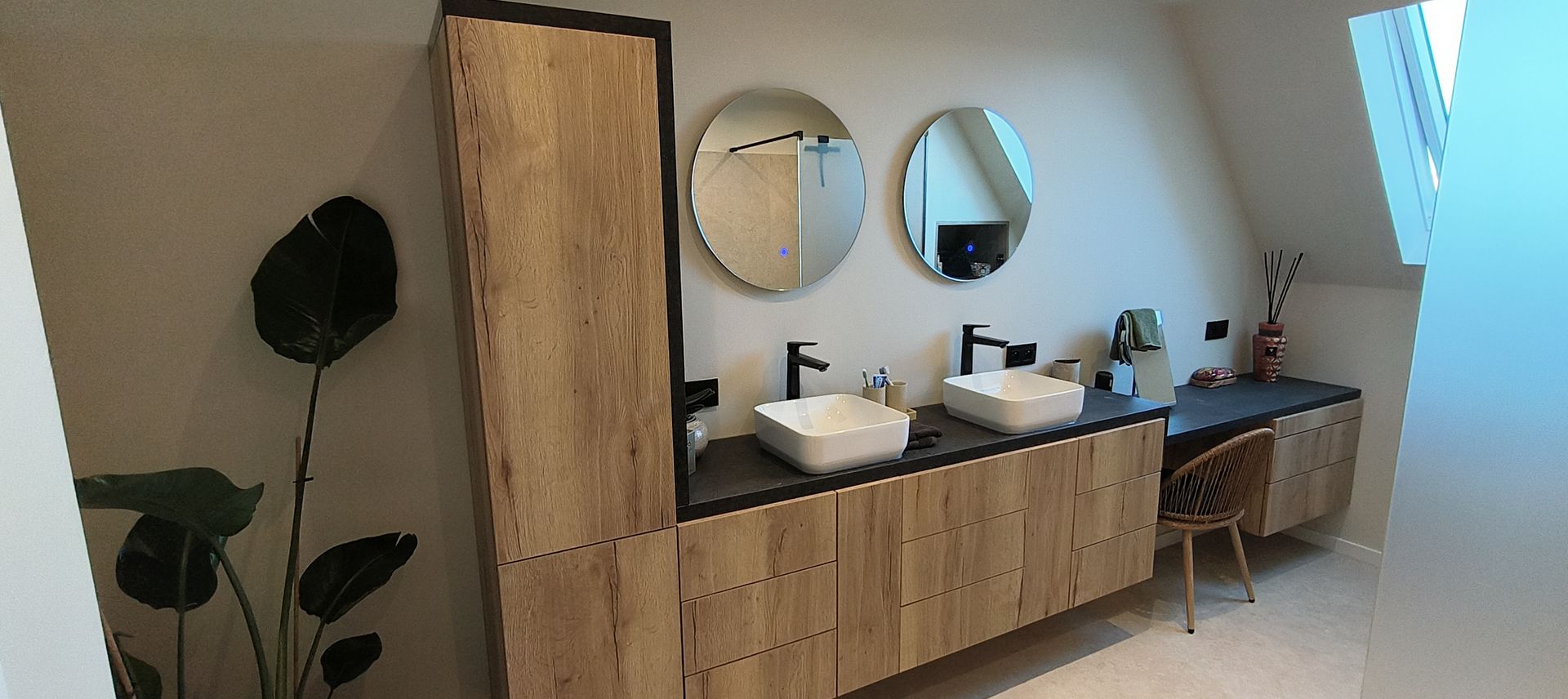 Meuble de salle de bain sur mesure