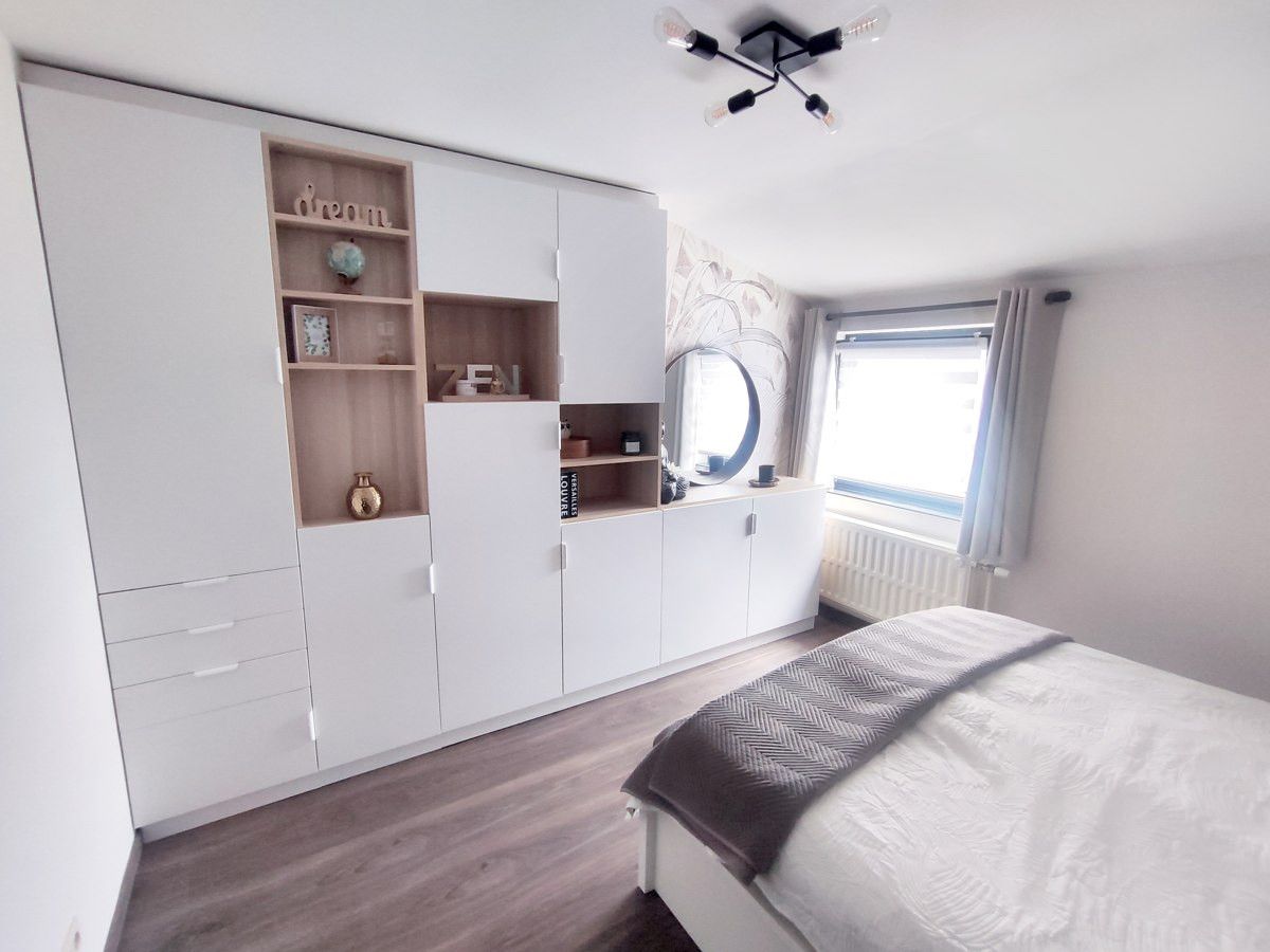 Chambre équipée sur mesure - Vue 1