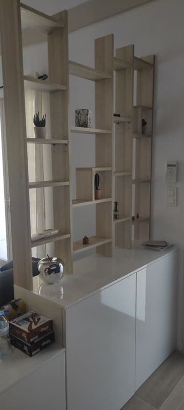 Claustra sur mesure en bois clair