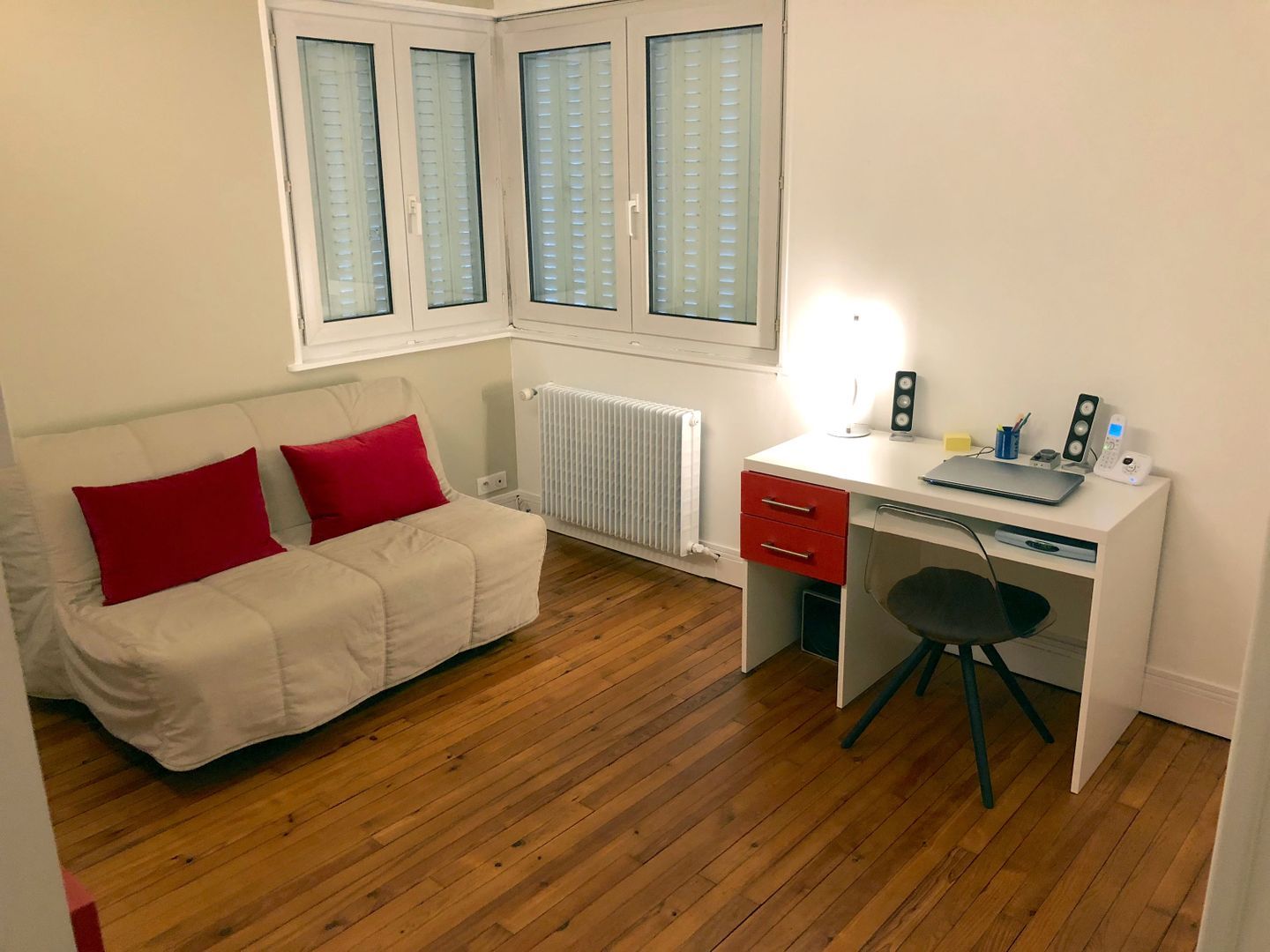 Bureau sur-mesure - Vue 1