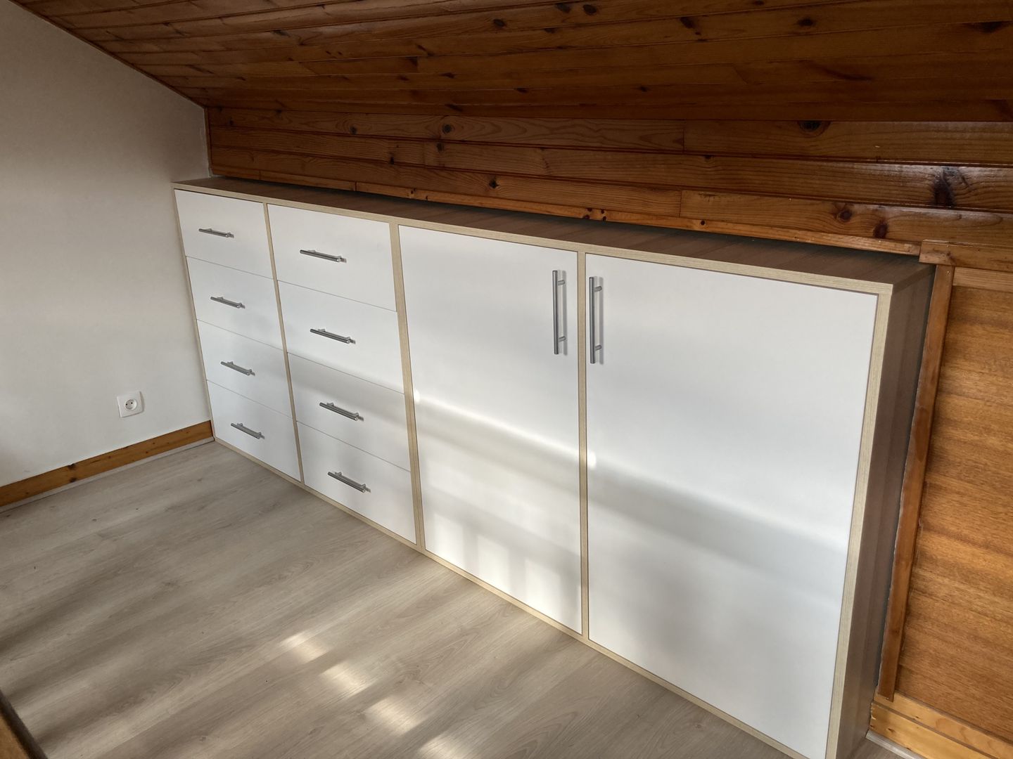 Meuble sous pente arrière - Vue 1