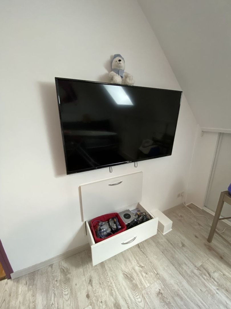 Meuble TV blanc encastré sur mesure - Vue 3