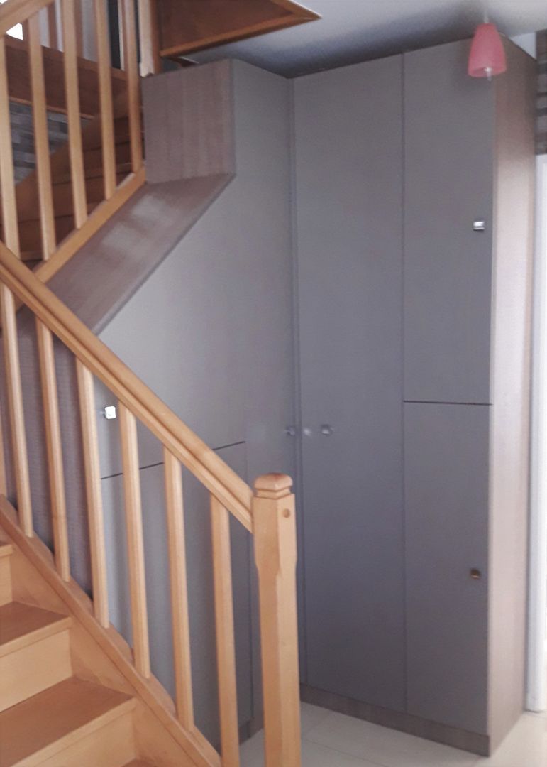 Placard sous pente en angle