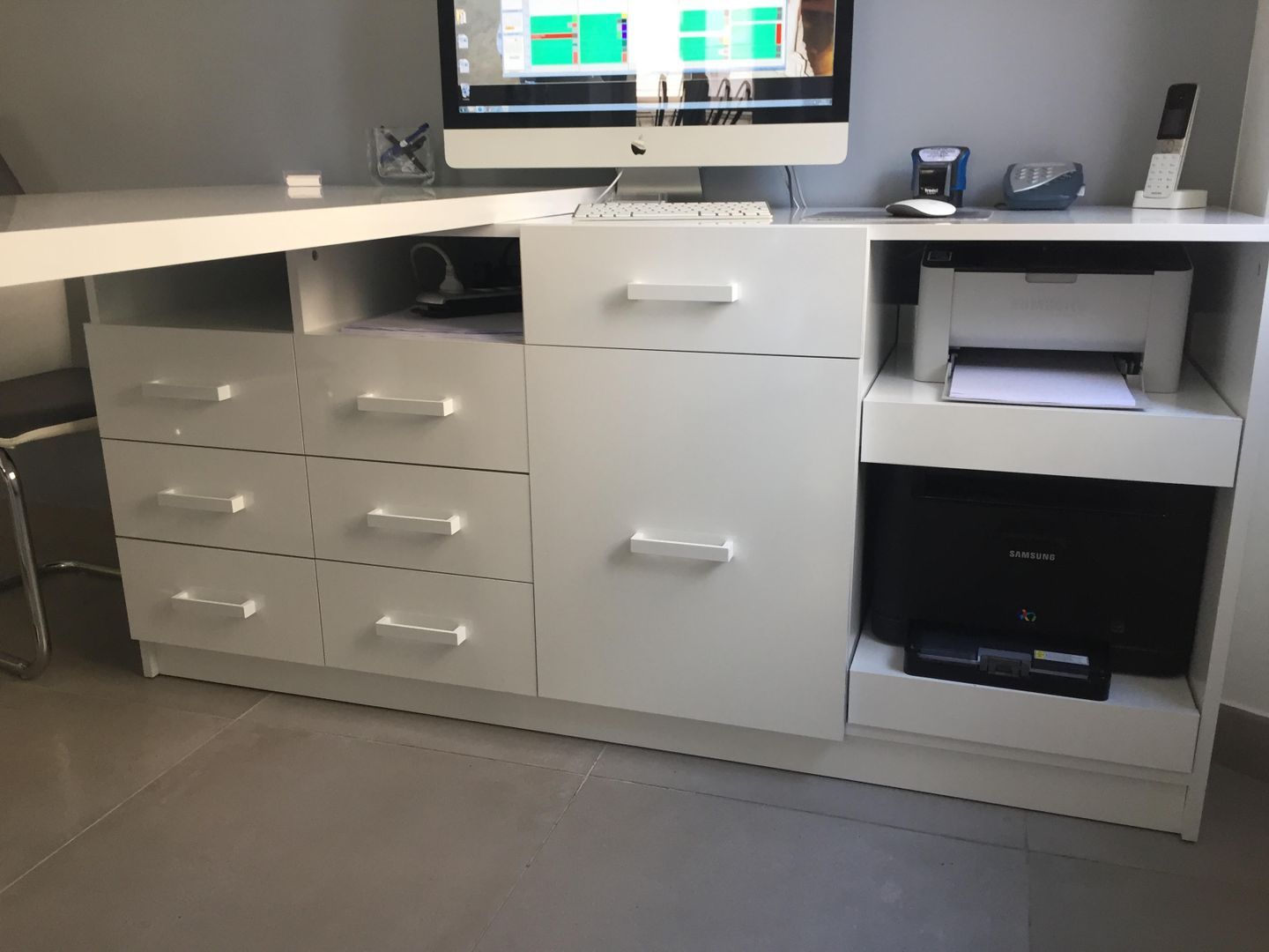 Reception Desk - Vue 1