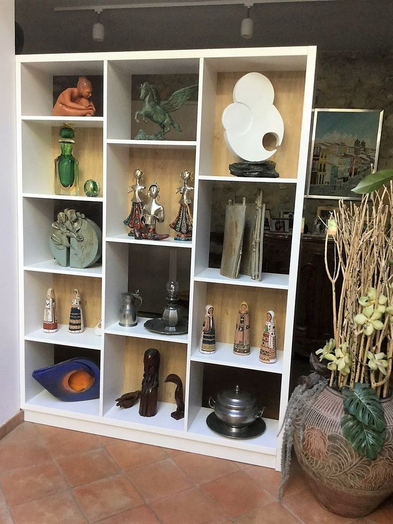 Meuble de séparation avec étagères