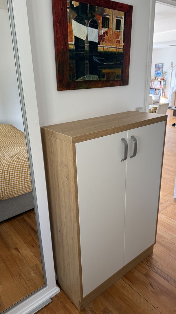 Custom-made hallway shoe storage unit