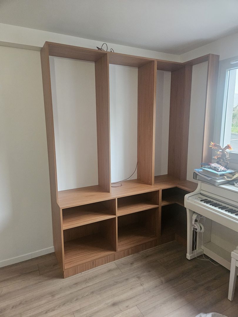 Custom corner bookshelf - Vue 3