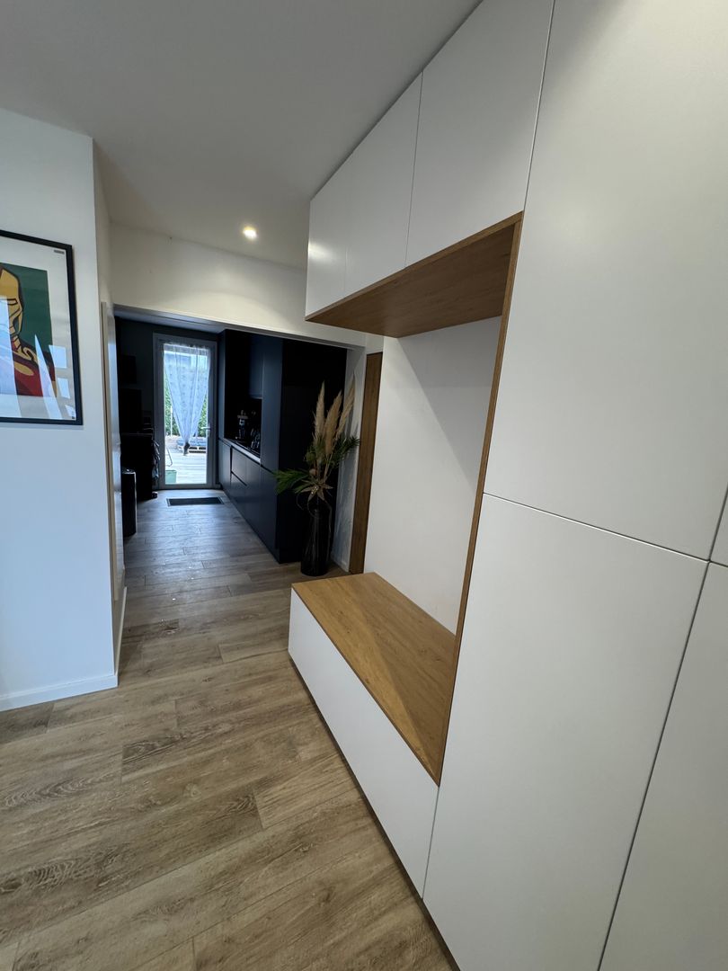 Bespoke Corner Entryway Unit with Seating and Pull-out Wardrobe - Vue 4