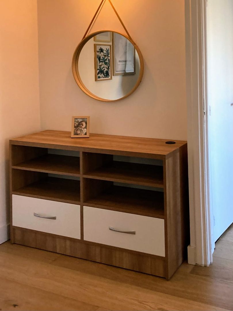 Commode avec deux tiroirs