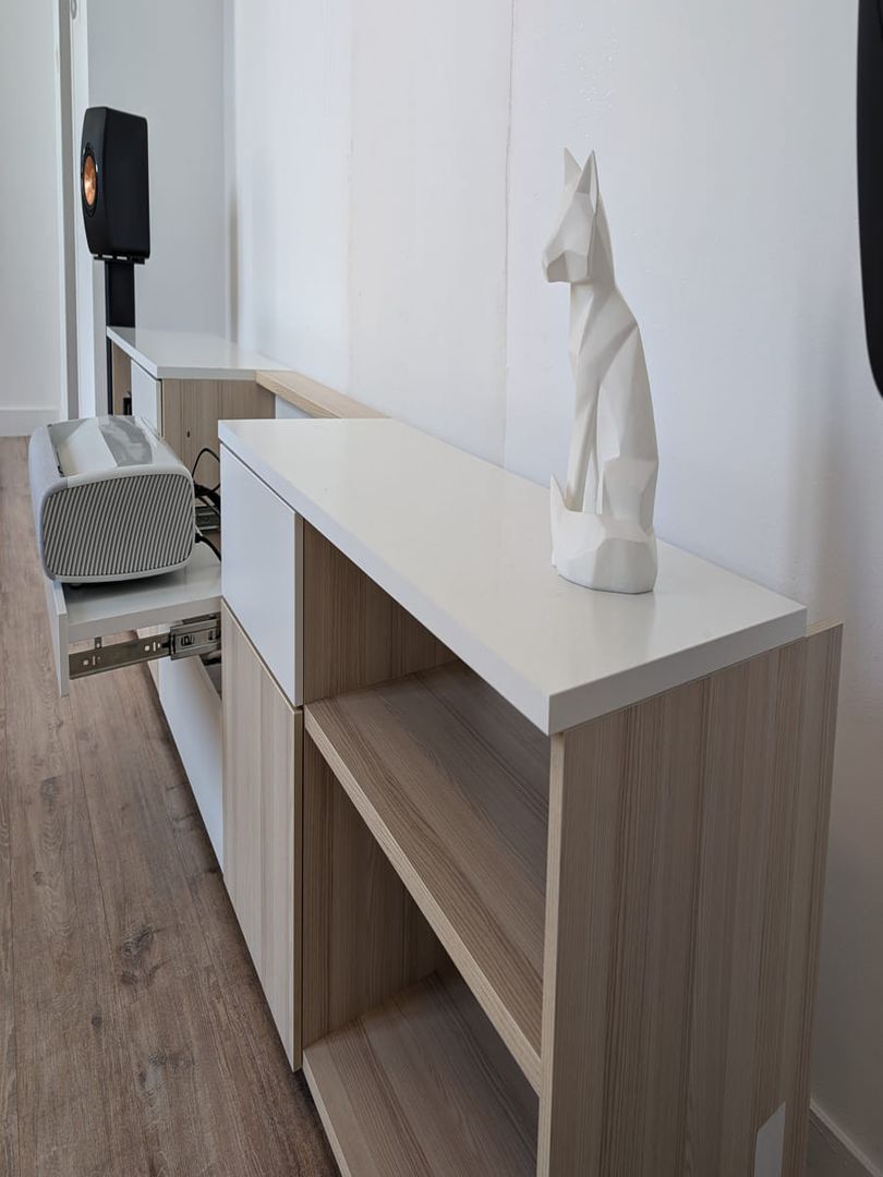 Meuble vidéo projecteur sur mesure - Vue 3