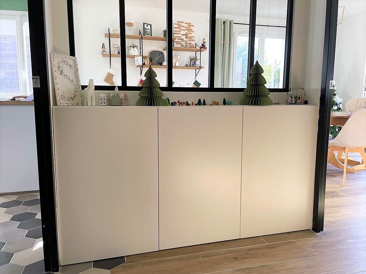 Commode sur mesure avec portes