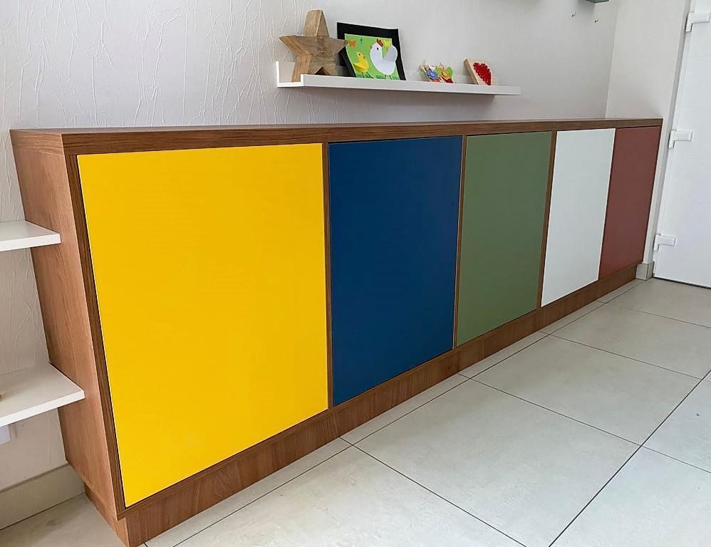 Commode colorée sur mesure