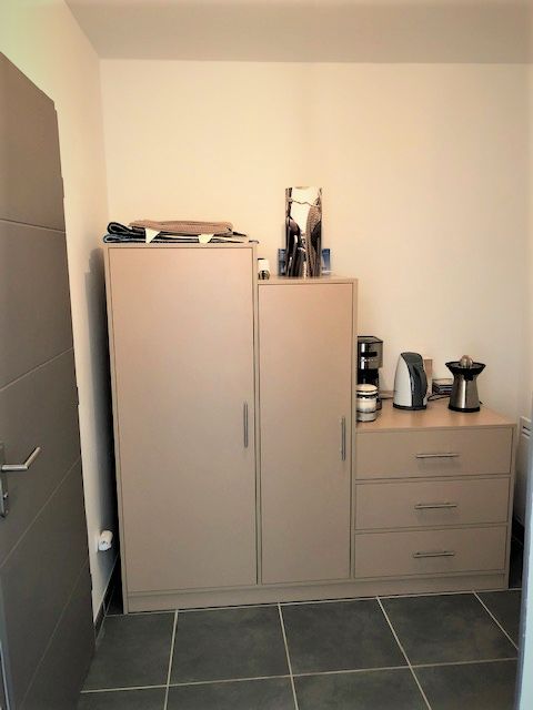 Meuble à hauteur variable sur mesure 